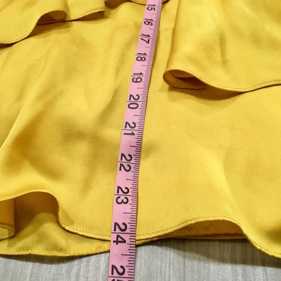 BCBGMAXAZRIA Gold Ruffled Strapless Dress - Size 2 - Picture 8 of 8